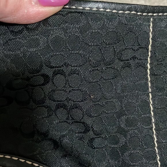 Super cute detailing on this lightly used bag, small cc material & black leather - Picture 2 of 7